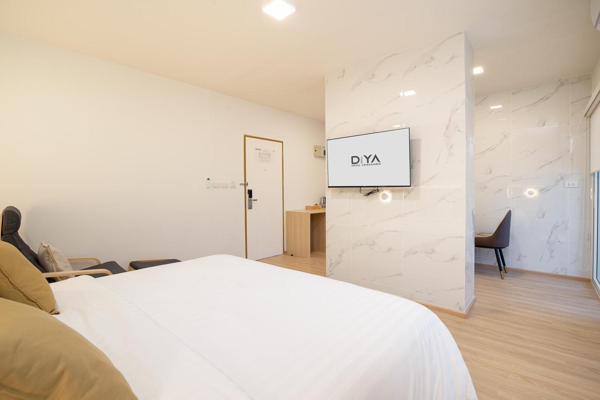 Diya Hotel Bangkok Exterior photo